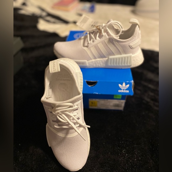 Adidas NMD R1 white youth 5 1/2 women’s 7 1/2 NIB